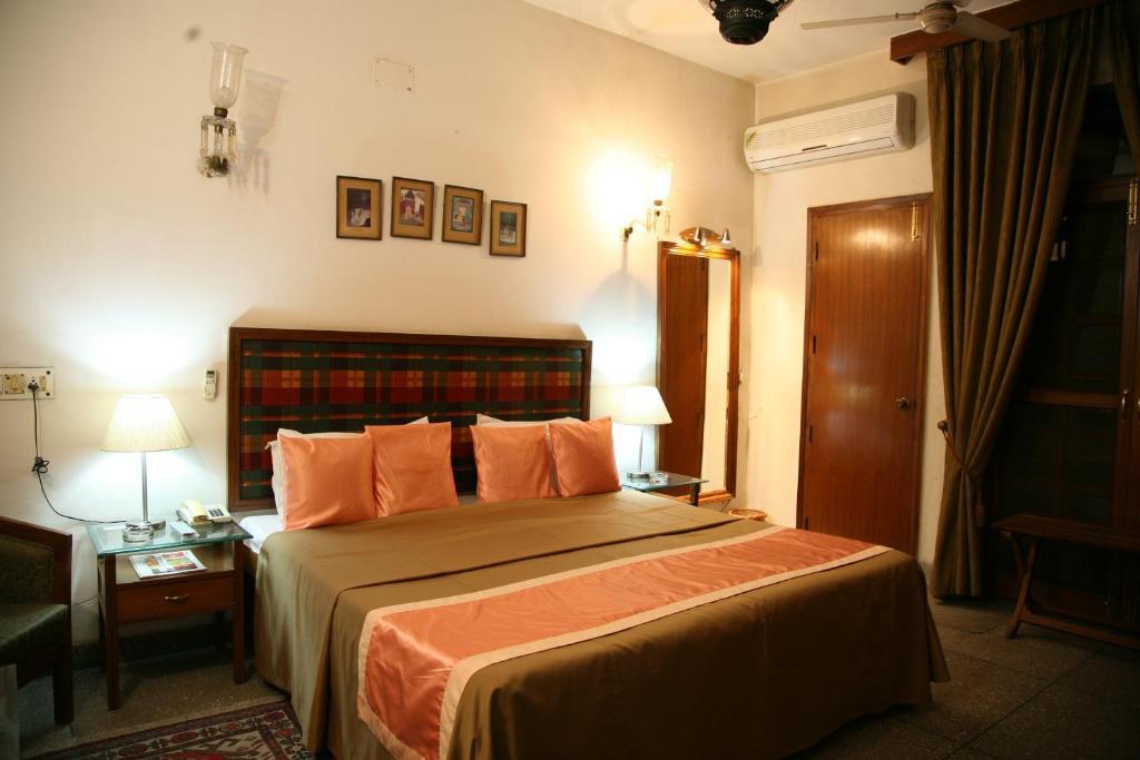 The Royal Residency Hotel Ню Делхи Стая снимка