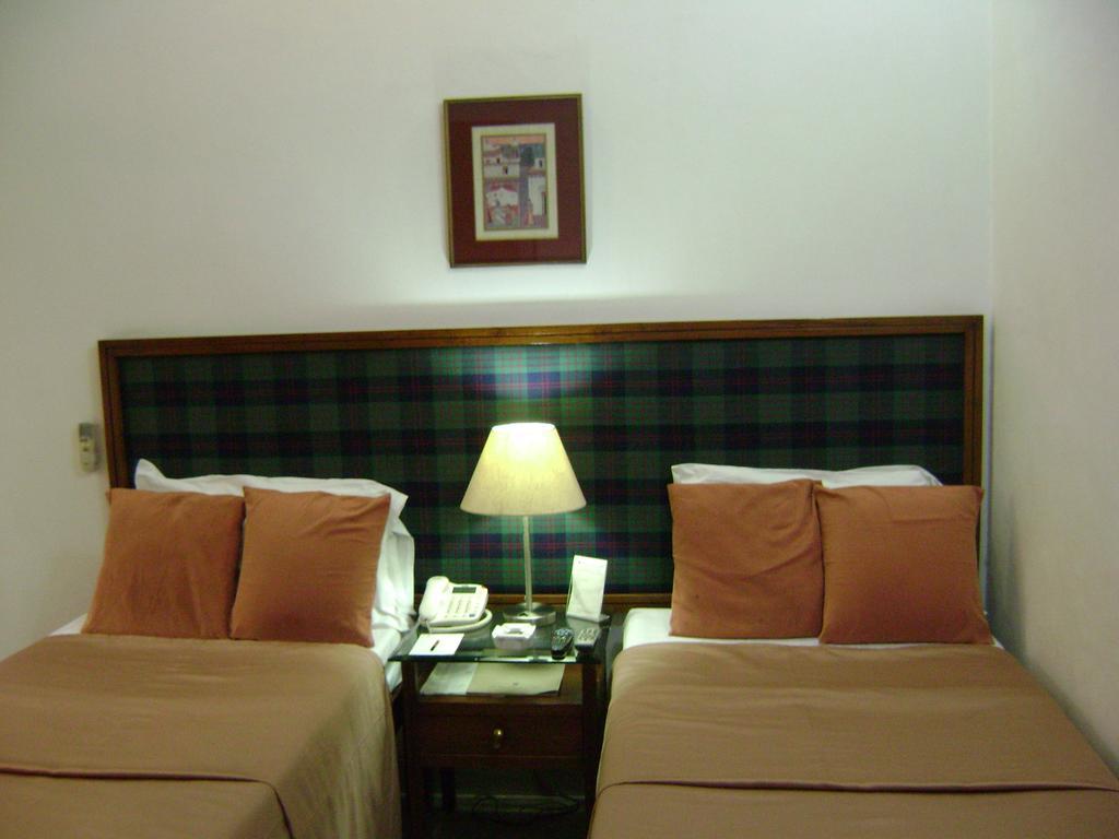 The Royal Residency Hotel Ню Делхи Екстериор снимка